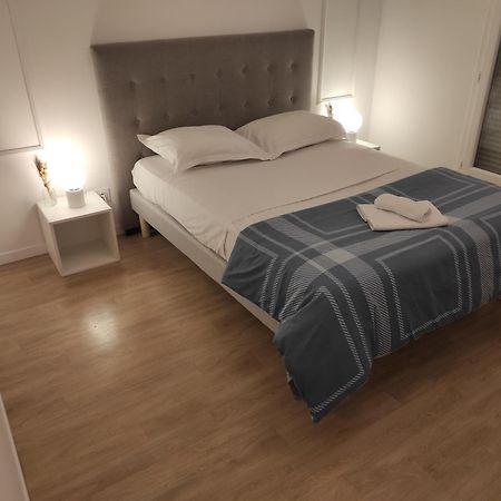 Tres Bel Appartement Avec Grand Jardin, Proche De Paris Vitry-sur-Seine Exterior foto